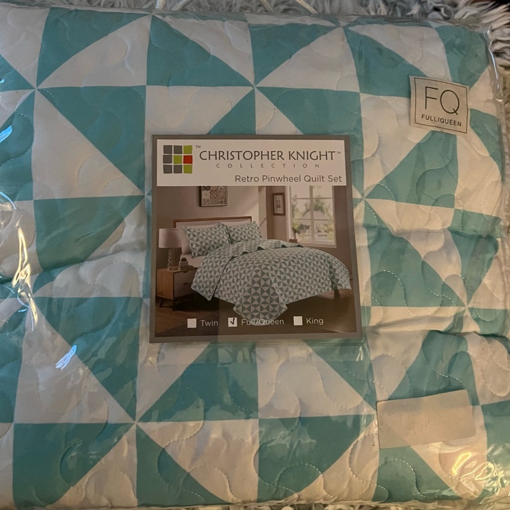 Christopher Knight Retro Pinwheel Quilts Set, Queen